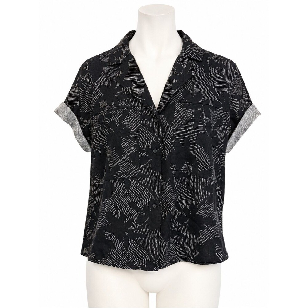 Universal Thread Medium Black White Floral Linen Blend Boxy Button Front NWT